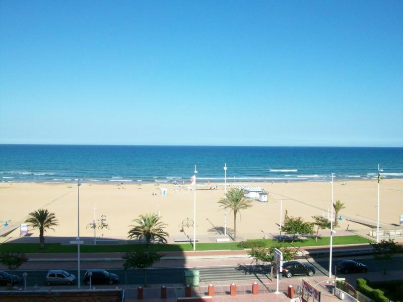 Con vistas al Mediterráneo Playa de Gandía Exterior foto